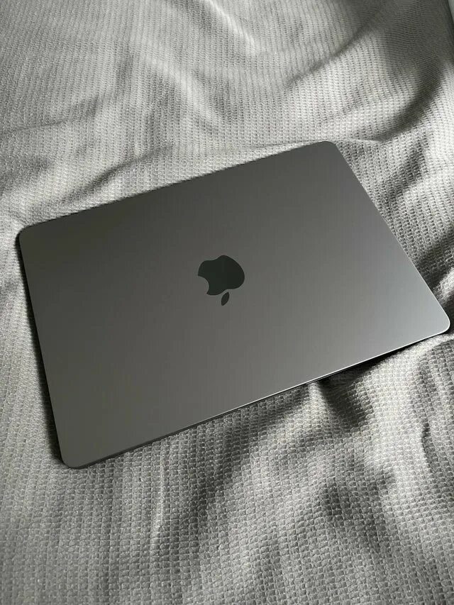 Серый macbook. Серый macbook