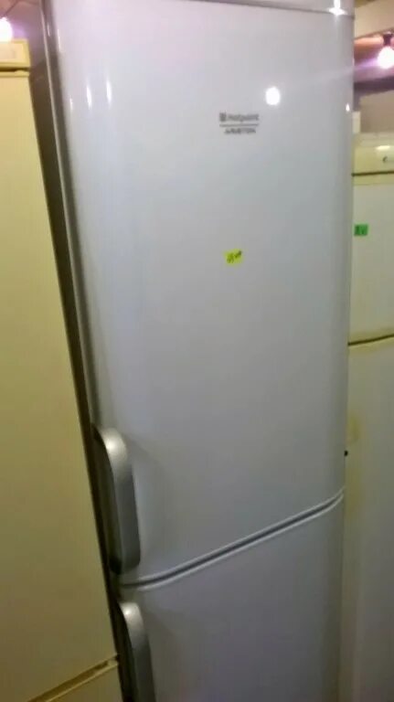 Холодильник Hotpoint-Ariston RMBA 1200. Холодильник Хотпоинт Аристон RMBA 1200 LVH. Холодильник Хотпоинт Аристон RMBA 1200.L VH. Холодильник Hotpoint Ariston RMBA 1200lv. Холодильник hotpoint no frost