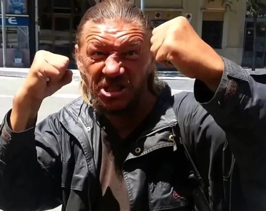 Безумный старик. Бездомный дедушка. Бомж арсений. Иван пупкин. Злой алкаш.