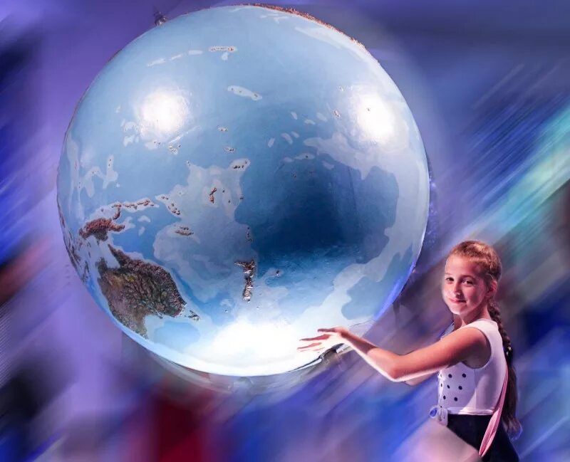 слушать заслонили шар земной.