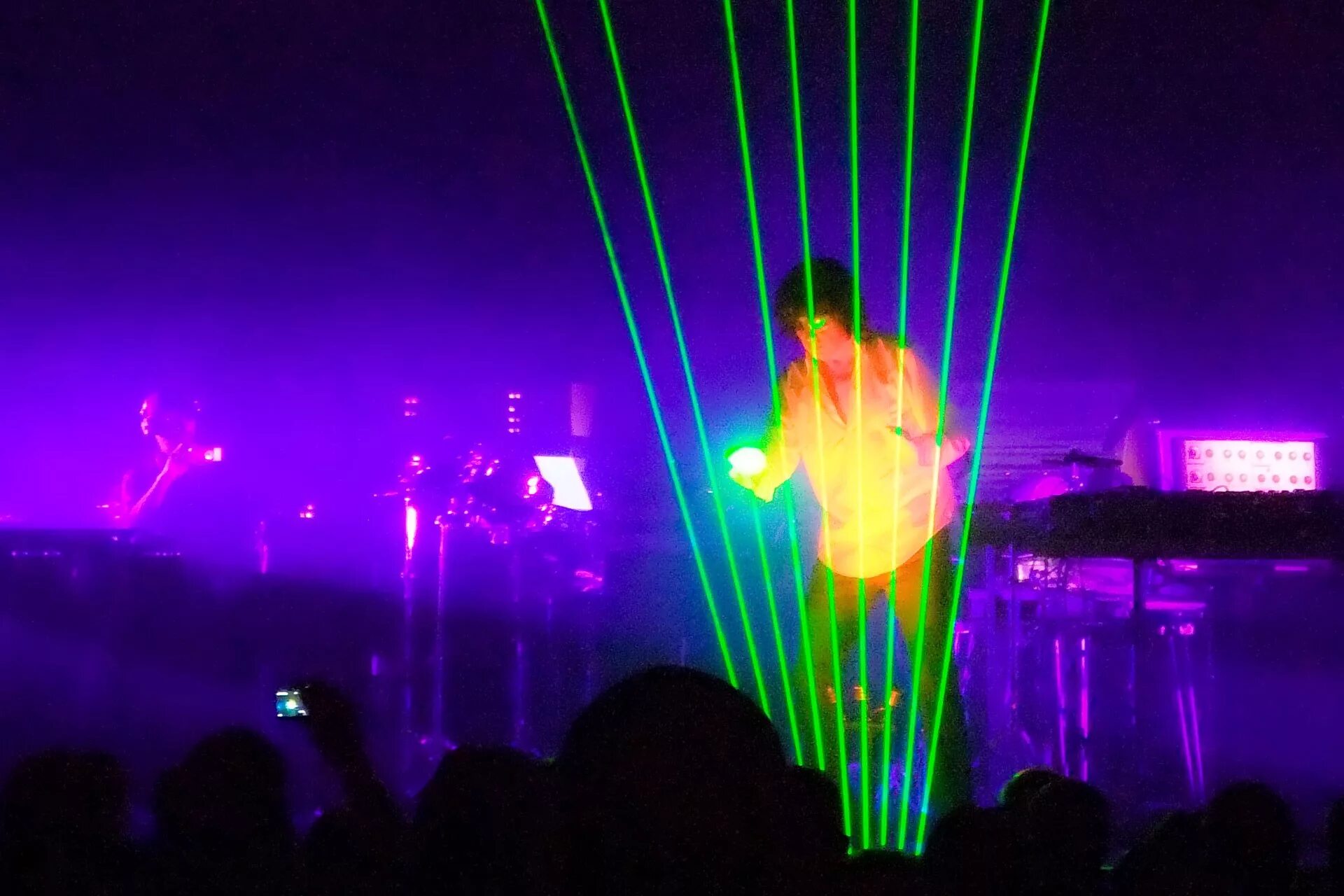 Электронные музыкальные инструменты лазерная арфа. Арфа лазерная арфа. Лазерная арфа музыкальный инструмент. Лазерная арфа jmj. Эми «лазерная арфа».