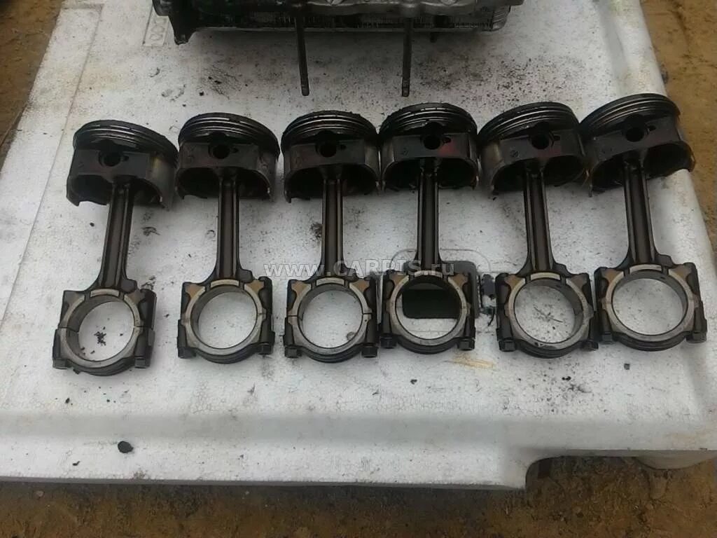 Поршень сузуки rm 49. 95. 0 j20a. Suzuki k10a поршни. Поршень сузуки гранд витара 2.