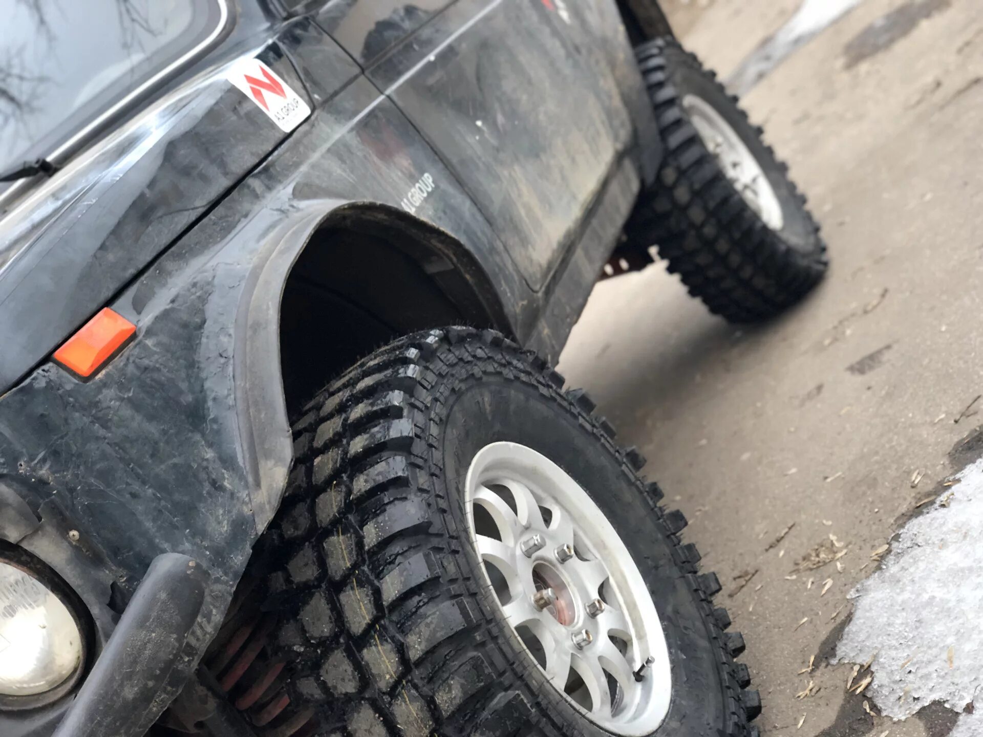 Грязевая резина - Lada 4x4 3D, 1,7 л, 1998 года шины DRIVE2