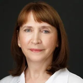 Врач артемова