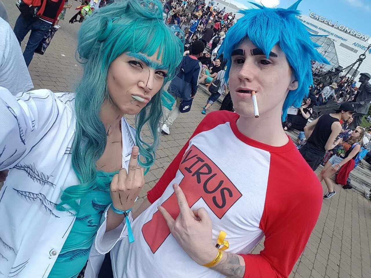 D d cosplay. 2d Gorillaz Cosplay. Мердок гориллаз косплей. Gorillaz косплей. Гориллаз фем.