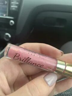 Lips vivienne sabo
