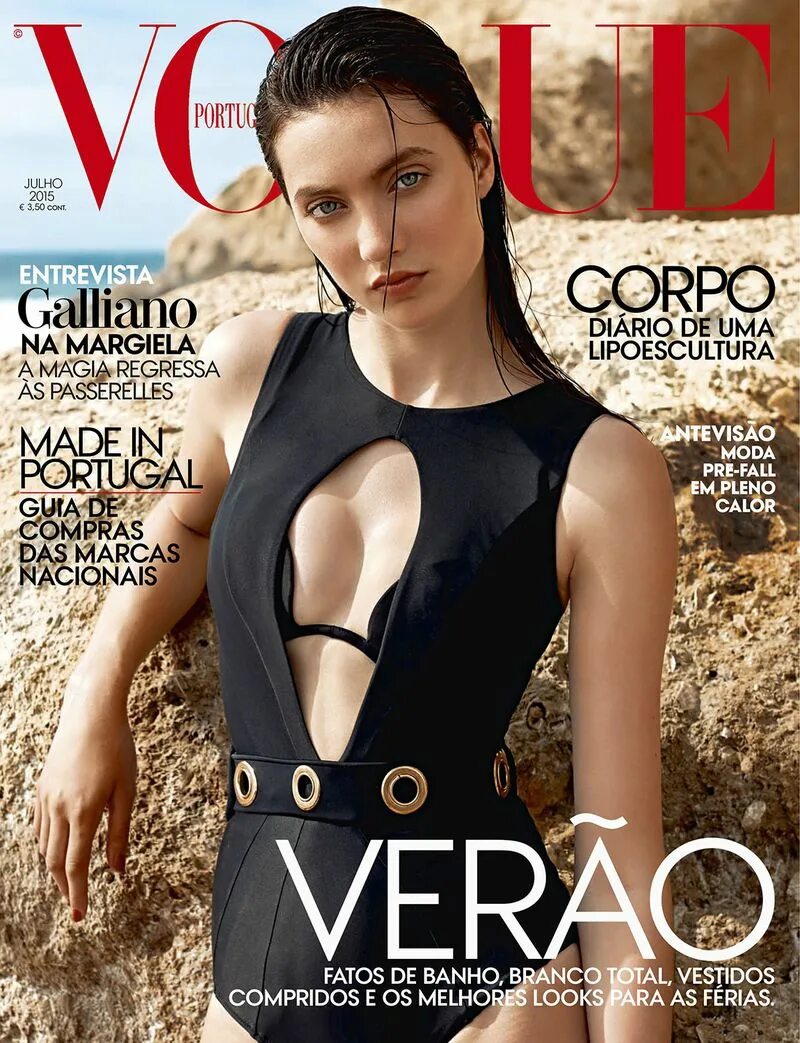 Обложка журналов в купальниках. Реклама купальников. Купальники рекламный баннер. Обложка журнала космополитен. Журналы на бруклин.