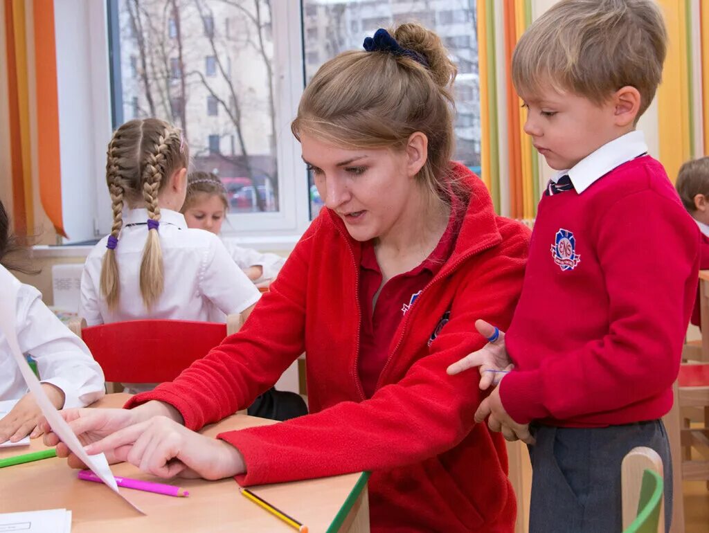 International School Новогиреево. Дети в школе. Английская школа в Москве. Школа сад.