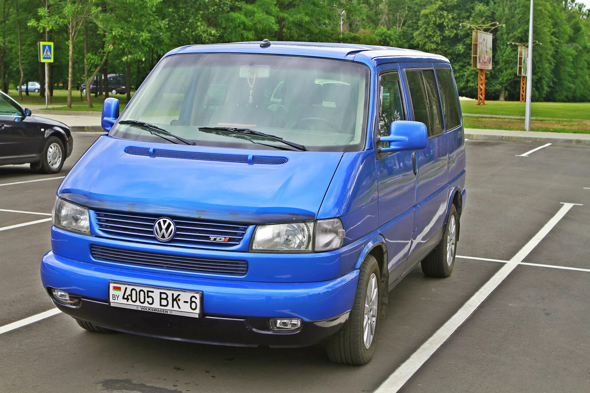 В 4 volkswagen купить. Volkswagen t4 2000. T4 Volkswagen Мультивен. Т-4 Фольксваген-т4. Volkswagen t4 1995.