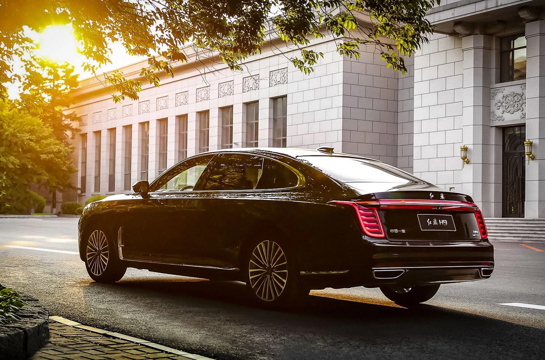 Hongqi h9 2023. Hongqi h9 2023. Hongqi h9 deluxe. Hongqi h9 2020 седан. Hongqi h9 deluxe.