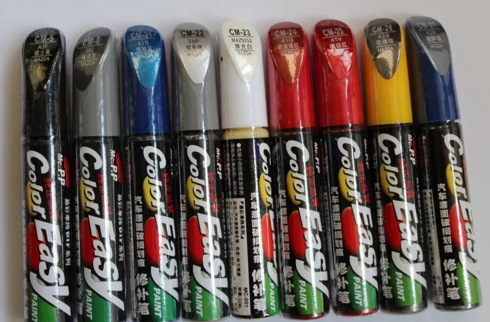 Краска карандаш купить. Краска карандаш для авто. Карандаш краска для автомобиля. Машина с красками карандашами. Ручка краска для авто.