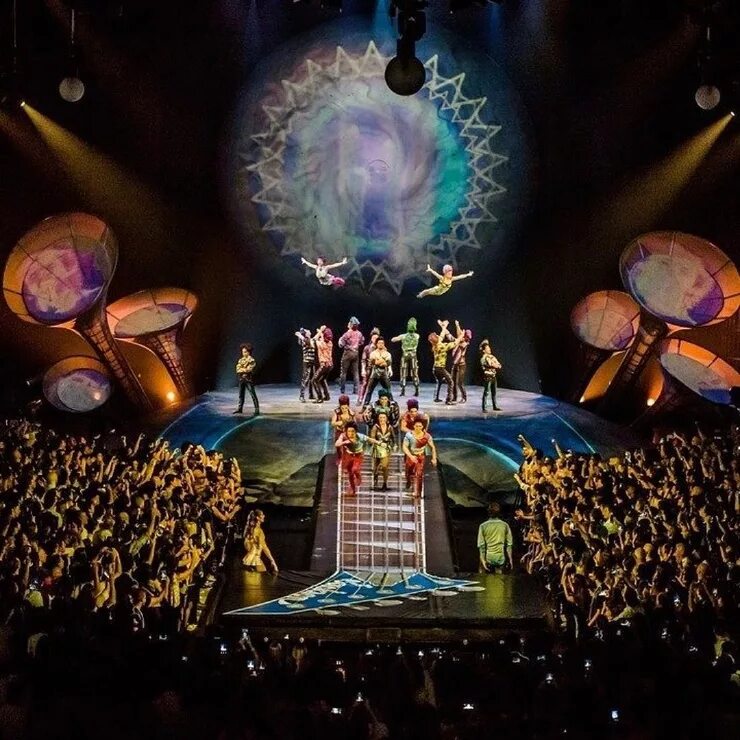 цирк дю солей алегрия. цирк дю солей песня. алегрия цирк дю солей медведева. цирк дю солей буклет. цирк дю солей реджинальд wwe.