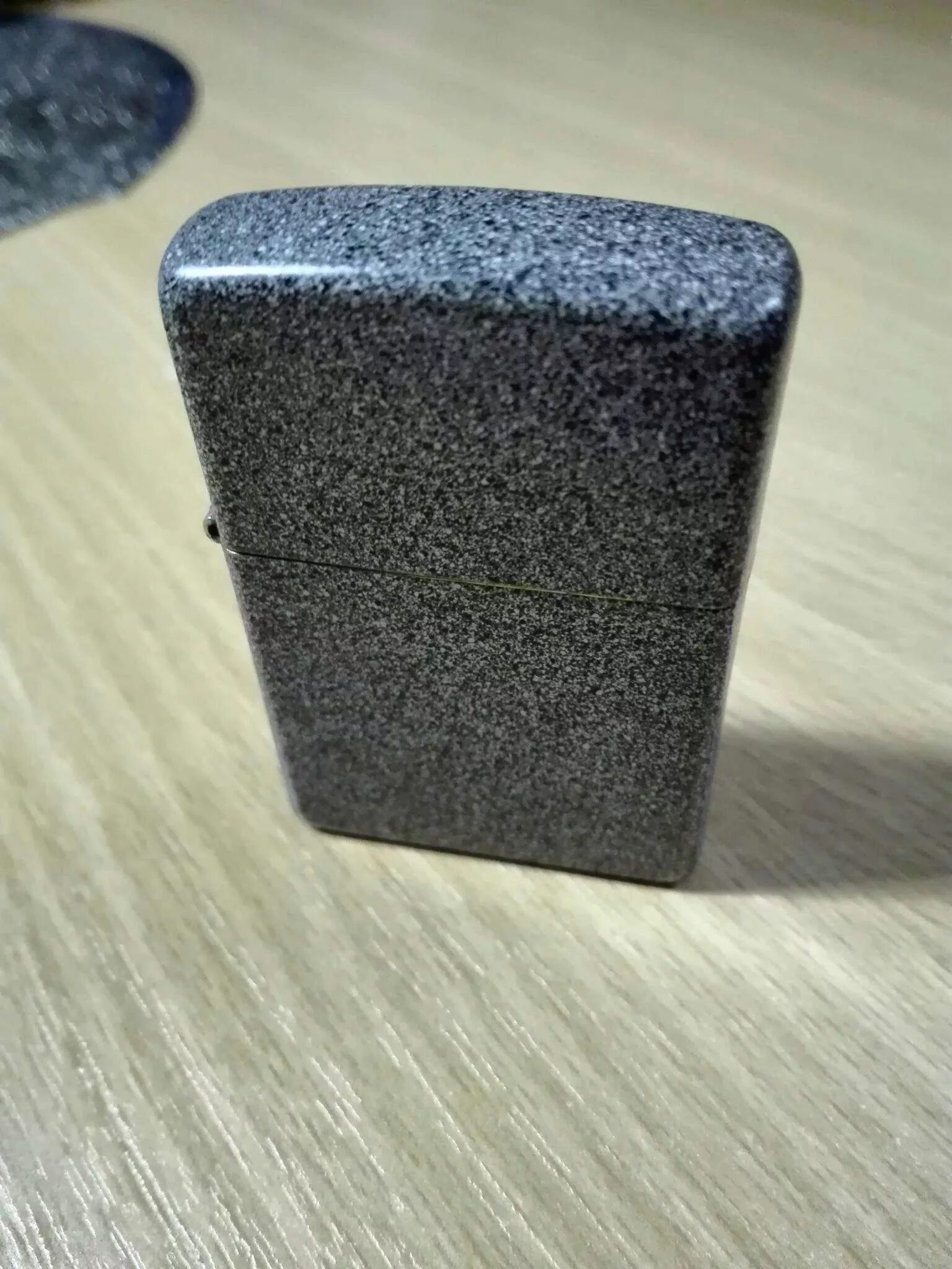 Iron stone. Zippo Iron Stone. Zippo Iron Stone Beige. Zippo Iron Stone Orange. Камень Ирон покажи мне его.