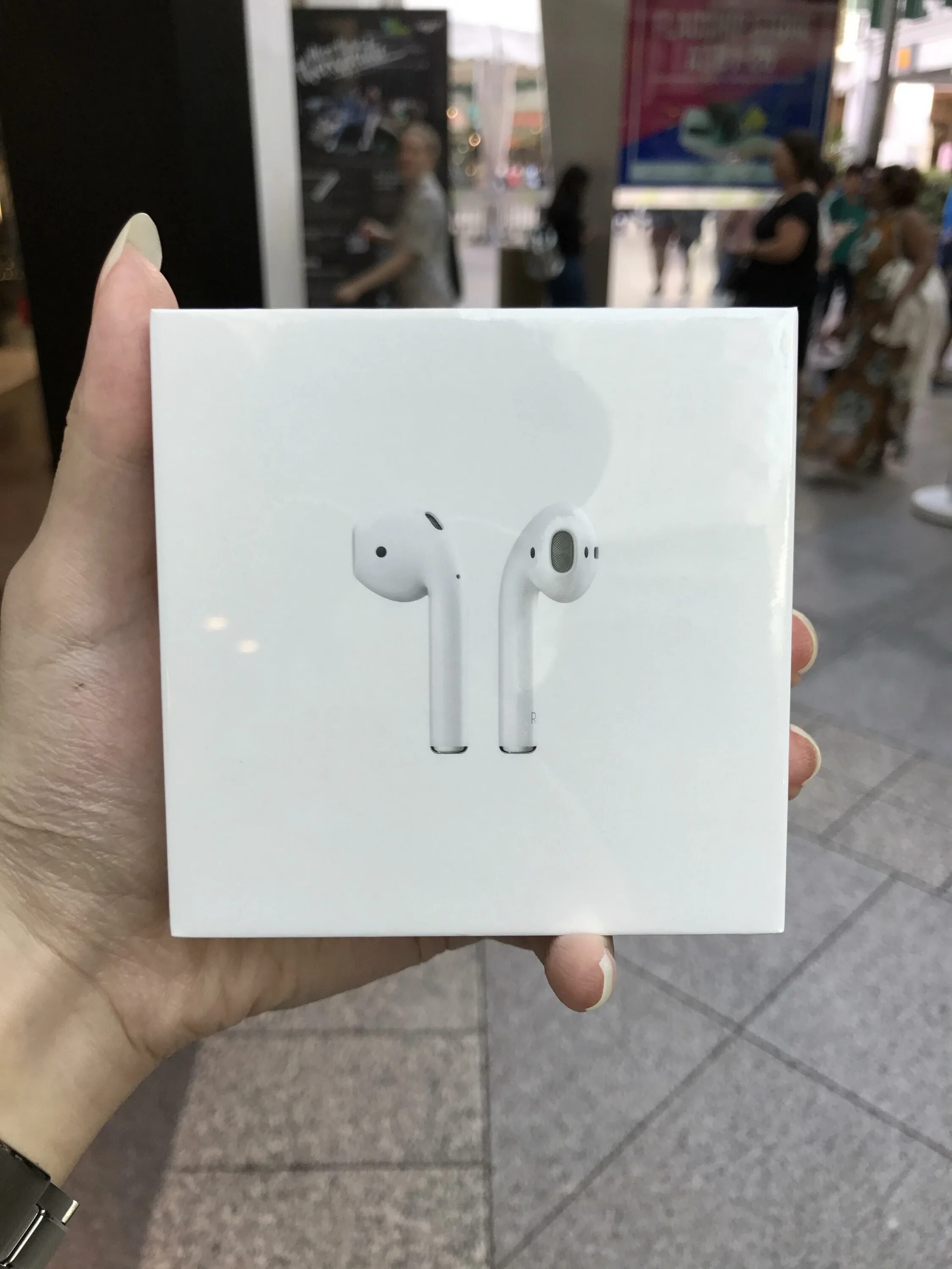 Ipods pro наушники. Айрподс 2. AIRPODS Pro 2 в коробке. Наушники аирподс 2 оригинал. Наушники AIRPODS Pro 2 коробка.