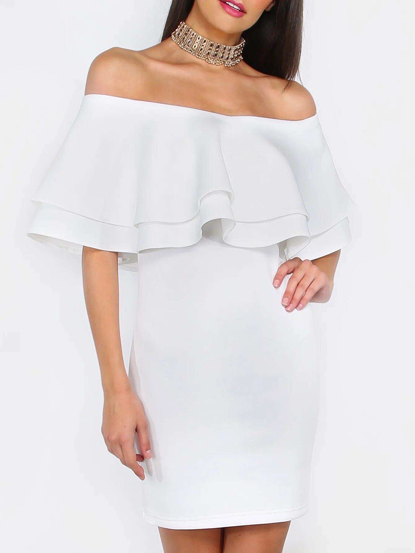 Как называется платье с открытыми плечами. Платье off shoulder ruffle dress. платье с открытыми плечами. белое платье с воланами. белое платье с воланами на плечах.