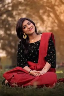 Desi Ladki Ka Photo. 