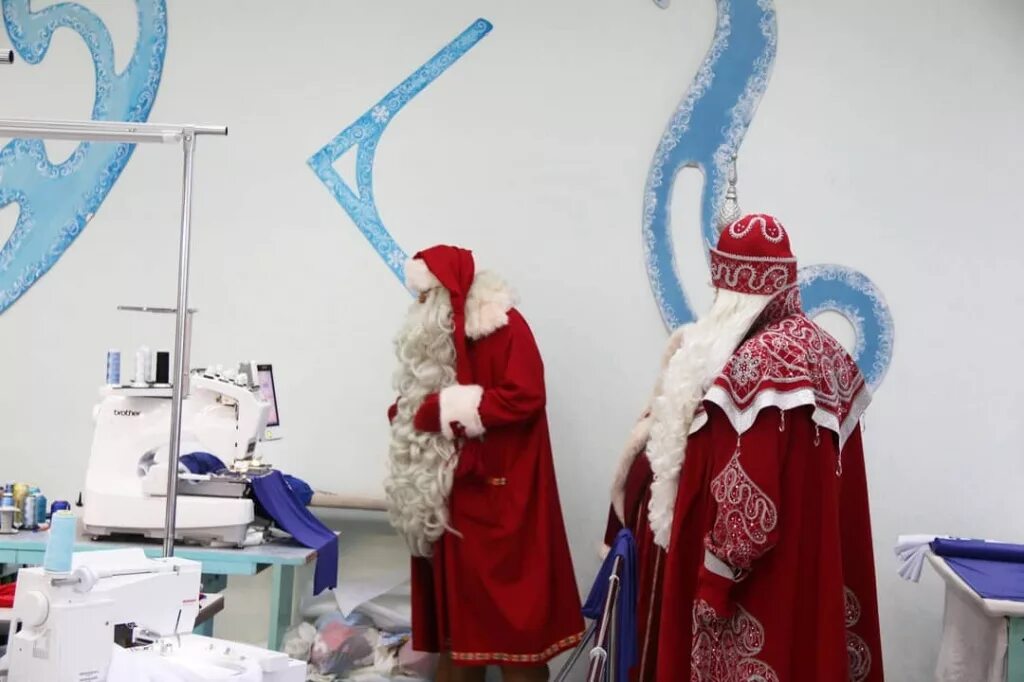 Дом моды деда мороза великий. Дом моды деда мороза великий