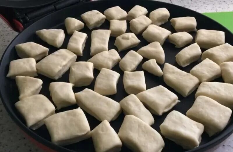 Пампушки на кефире на сковородке. ХОЧЕШЬ ВКУСНО ПОЕСТЬ Tasty Food Дзен