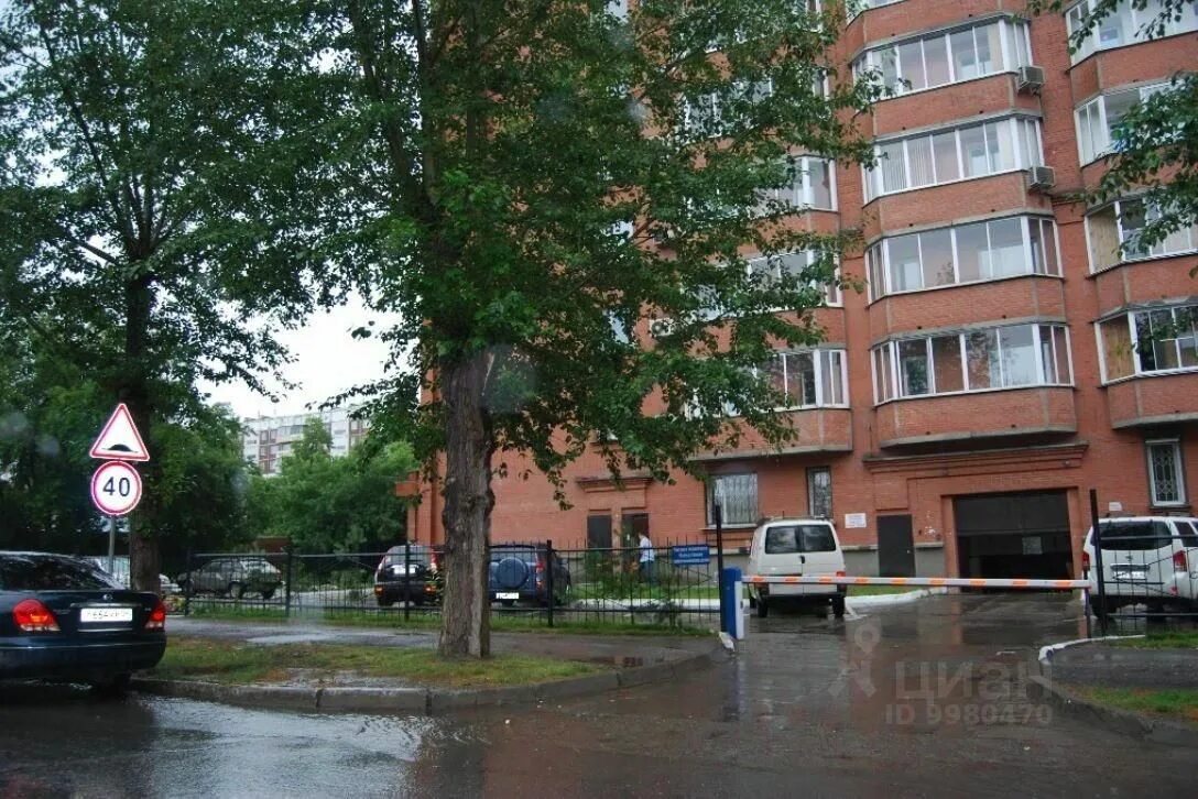 40. Дом 7 по проспекту дзержинского. Котовского 40 новосибирск. Октябрьская 40 мурманск. Вертковская 40 новосибирск.