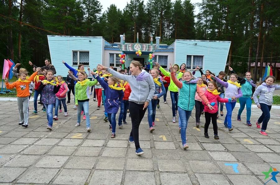 Дол ткани. Гренада лагерь Республика Коми. Гренада лагерь Сыктывкар. Лагерь Грина да Сыктывкар. Гренада лагерь Сыктывкар 2022.