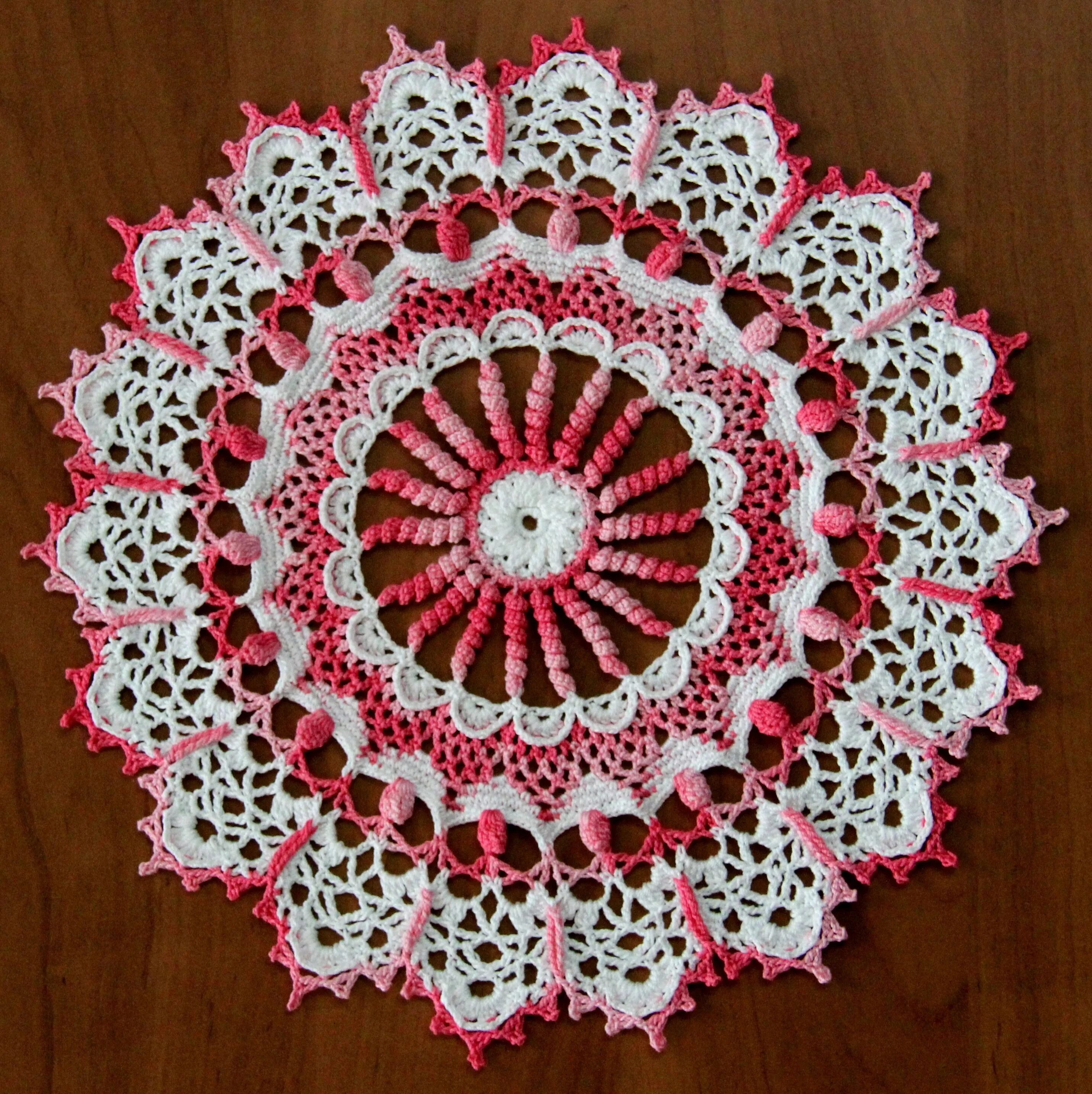 Салфетка Rosa Patricia Kristoffersen. Салфетка Patricia Kristoffersen. Салфетки крючком Doily Crochet. Большая красивая салфетка