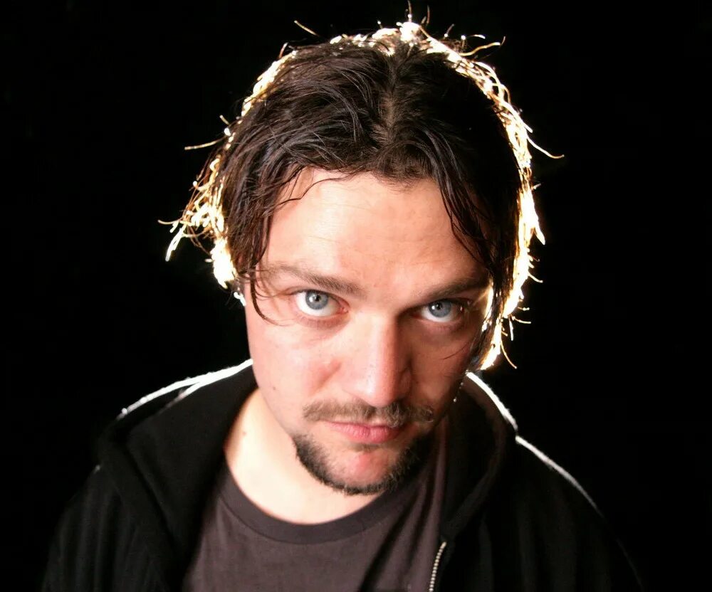 Bam margera. БЭМ Марджера. БЭМ Марджера скейтбордист. Bam Margera молодой. БЭМ Марджера сейчас.