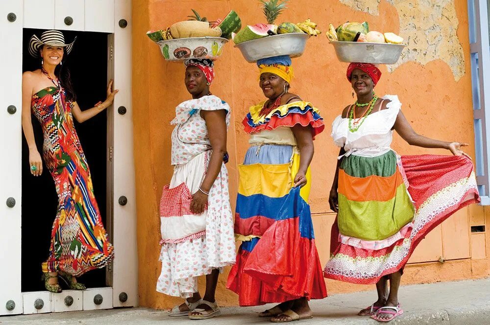 Кубинский национальный костюм. Платье в кубинском стиле. Кубинский костюм женский. Кубинский стиль в одежде.