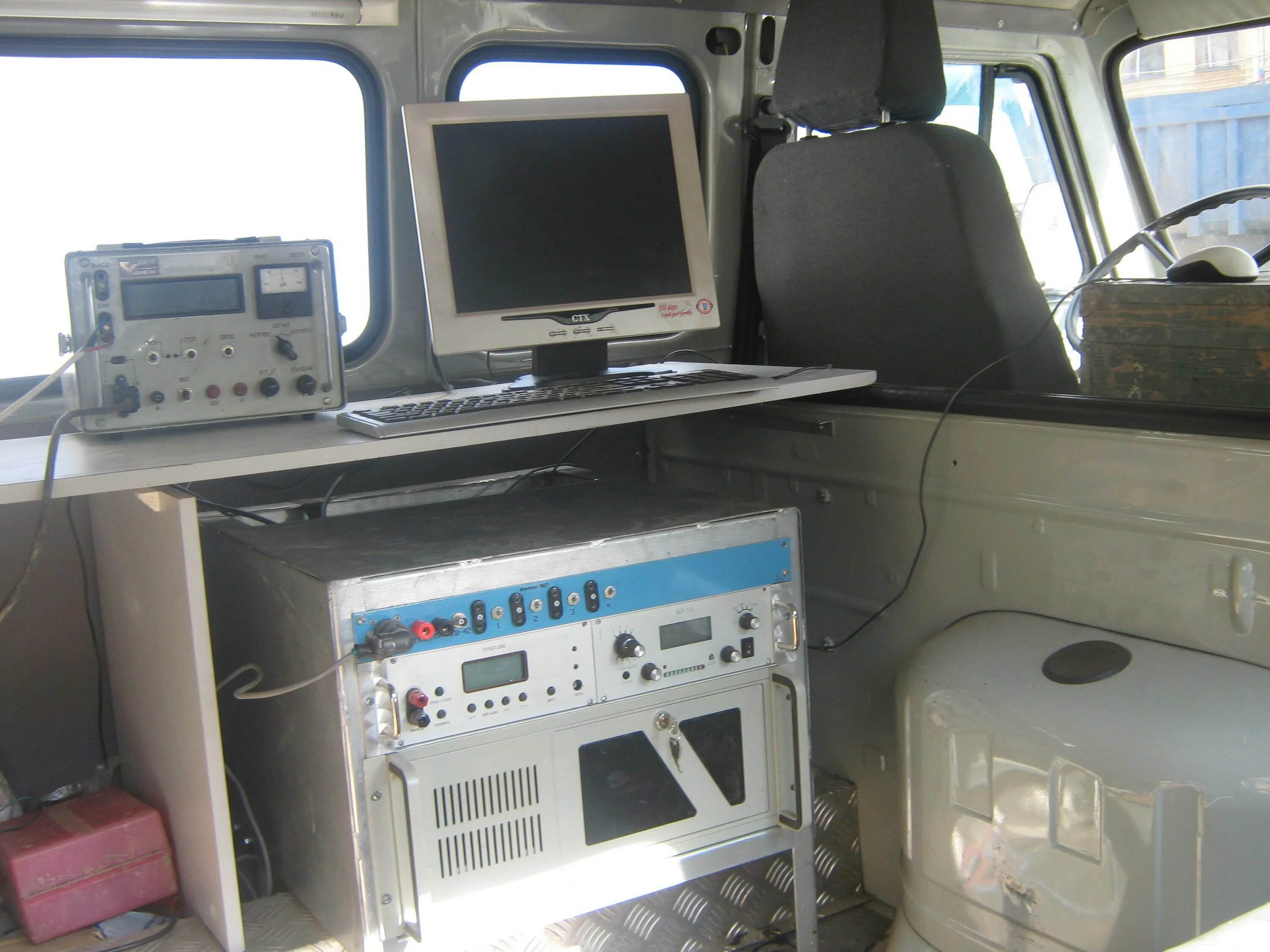 геологоразведка геофизика. машина геологов. геофизиков 3 1. геофизиков 3 1. крикунов василий романович тюменьпромгеофизика.