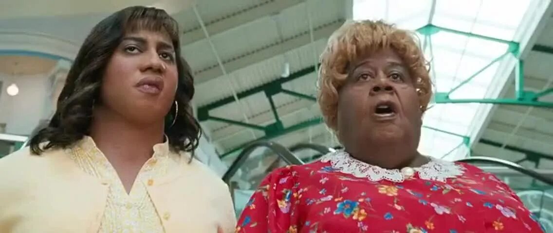 Видео большой мамаша. Дом большой мамочки 3 сын как отец 2011. Видео большой мамаша. Энтони андерсон дом большой мамочки. Мартин лоуренс дом большой мамочки 1.