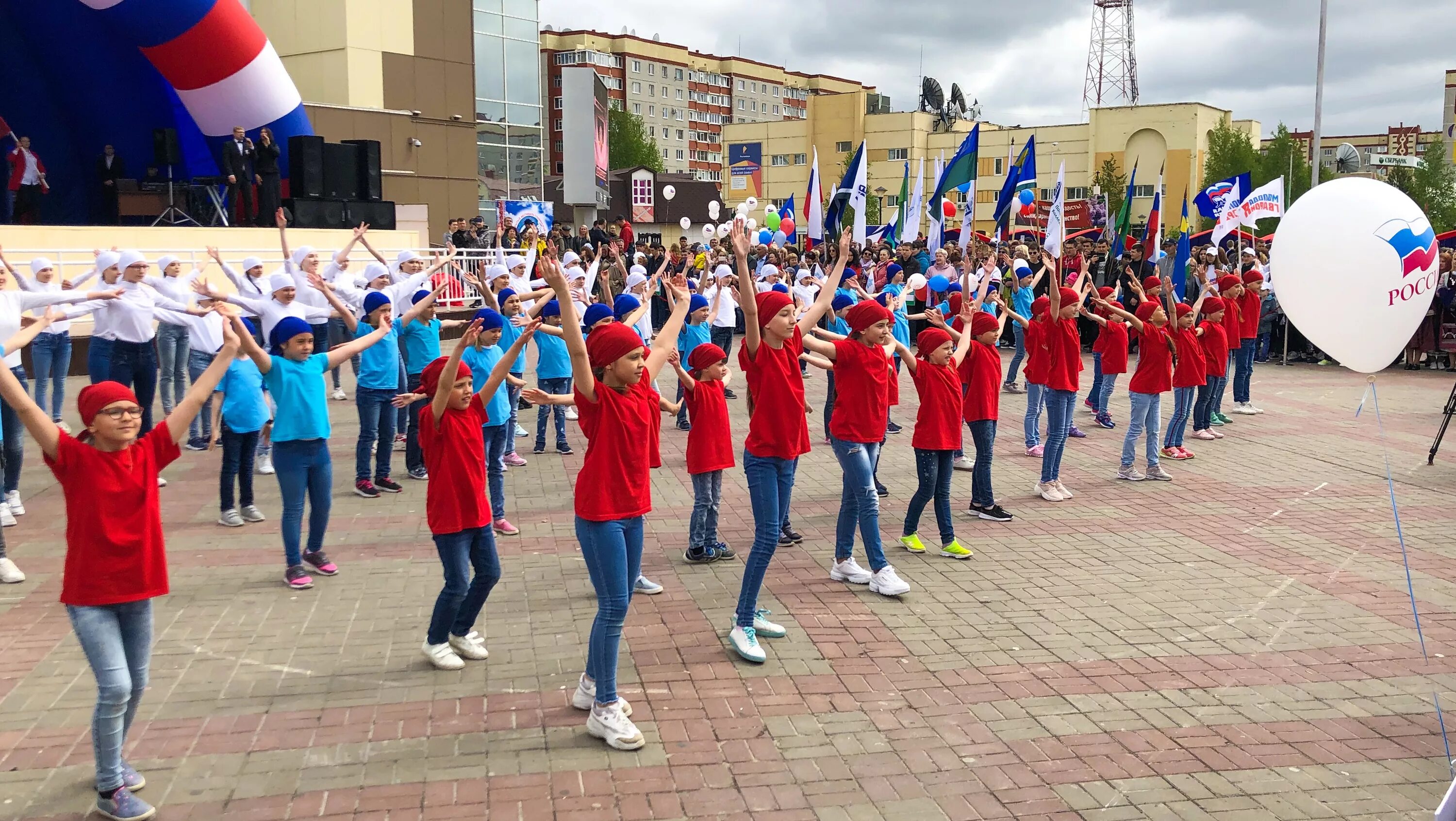 Погода лангепас июль. С днем города лангепас. танцы лангепас. лангепас сейчас.