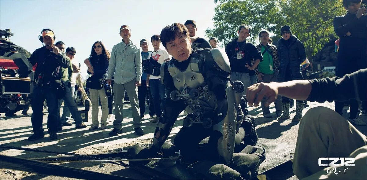 мотоцикл из фильма доспехи бога 2. доспехи бога съемки. доспехи бога 1986 съемки. доспехи бога съемки. доспехи бога 1986.