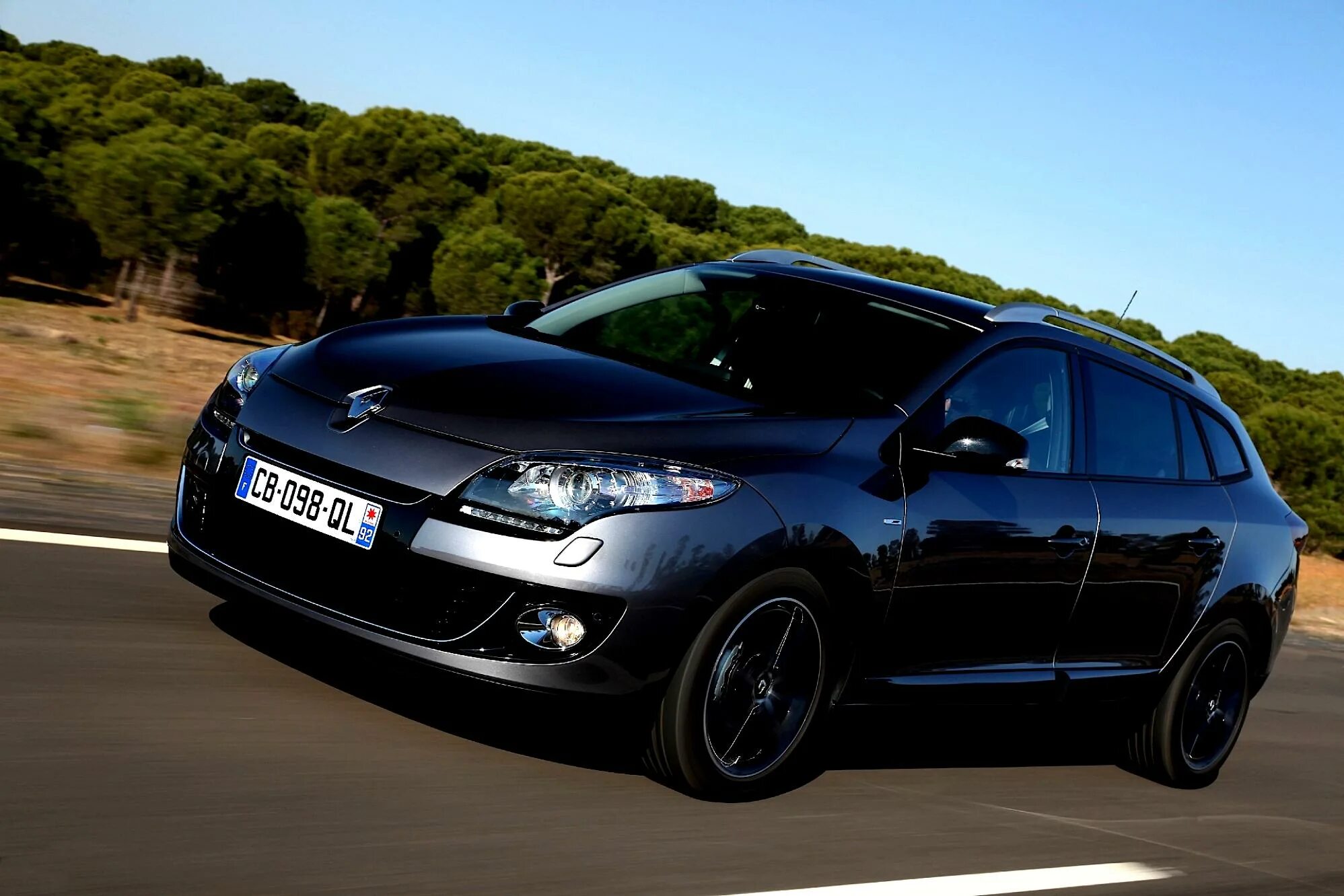 Renault (megane iii) (2008-). Renault megane 2 sedan. Renault megane 2006 седан. Рено меган 2 2003. Как выглядит рено меган.