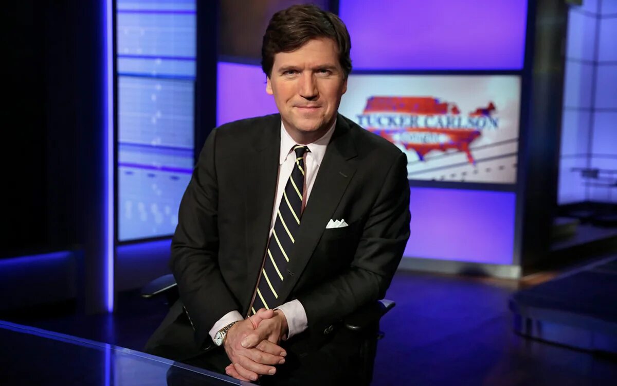Такер после интервью с путиным. Ведущий fox news карлсон. tucker carlson. такер карлсон фокс ньюс. ведущий телеканала fox news такер карлсон.