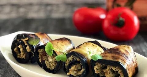 Баклажаны с орехами и зеленью