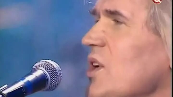 Лишь позавчера добрынин. Слушать песню лишь позавчера нас судьба свела. Лейся песня лишь позавчера. Добрынин лишь позавчера нас судьба свела. Бас гитара кавер.