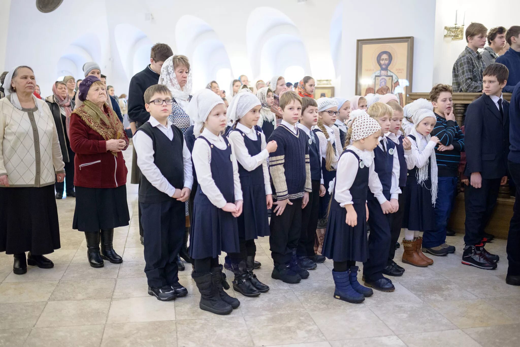 Гимназия им. Сергия Радонежского (Варницкая гимназия). Варницкая православная гимназия скандал. Варницкая гимназия территория.