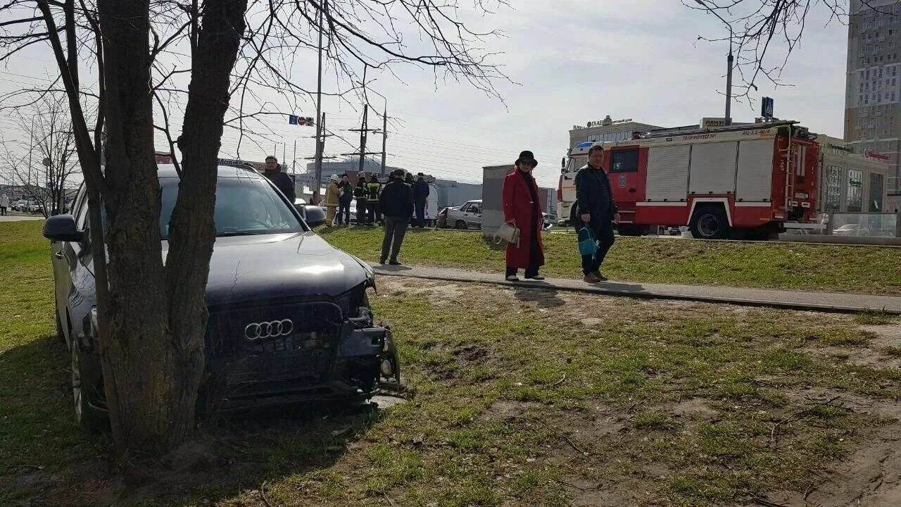 Белгород новости сегодня происшествия на границе. Автомобильная авария фото.