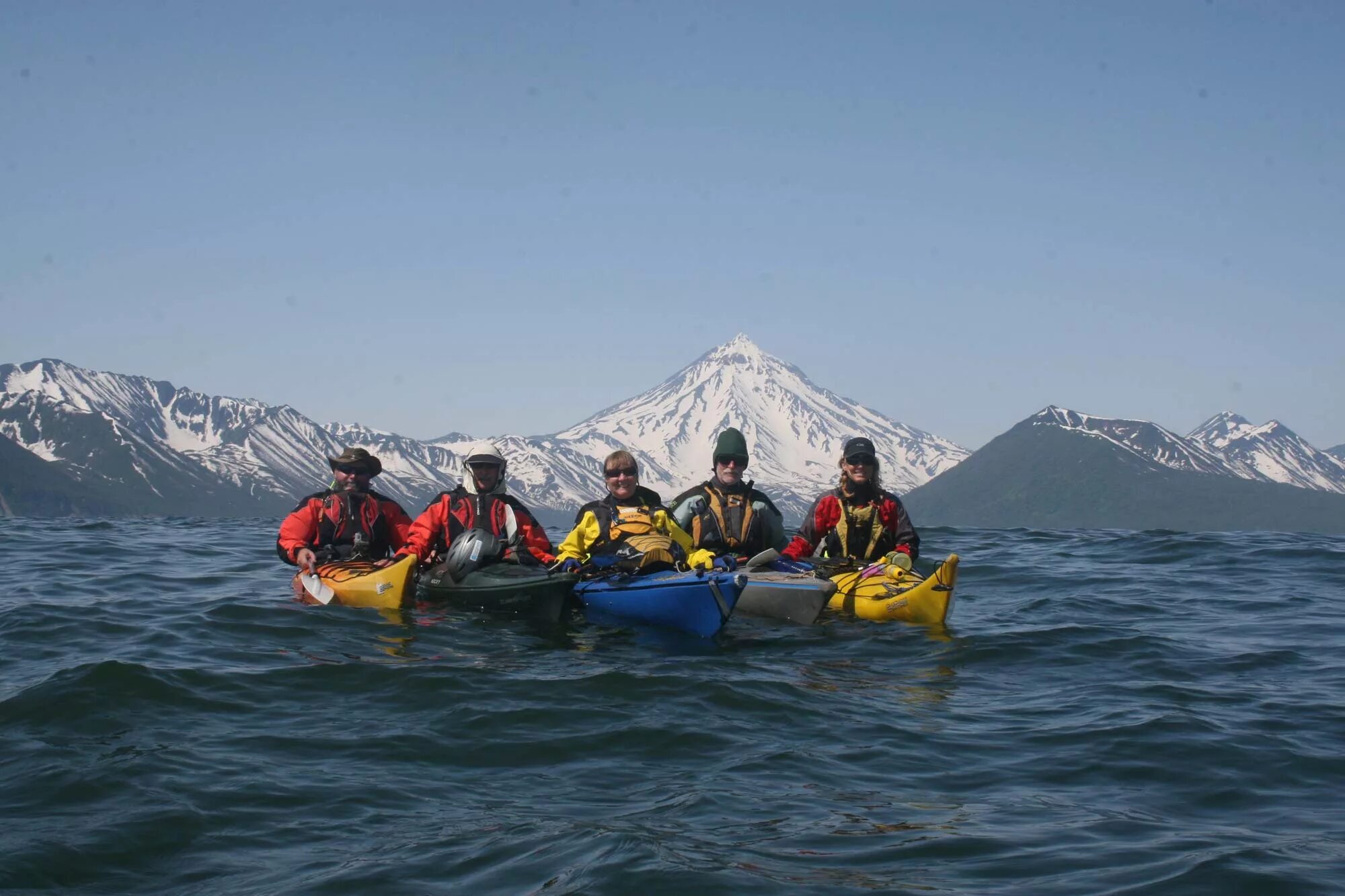Полезные экспедиции. Тур в кольский полуостров хибины. Антарктида туризм. Три брата камчатка каякинг. Арктика 2007 экспедиция.