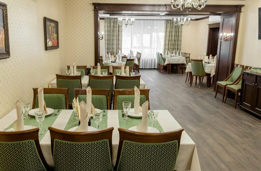 Банкетный зал империя кореновск. Ресторан пир казань. 7 авеню самара банкетный зал. Пир ресторанный комплекс самара. Седьмое авеню самара.
