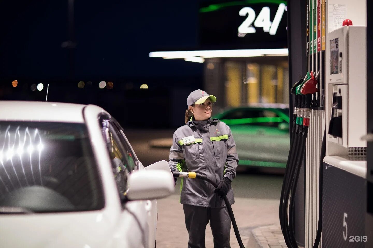 Заправка татнефть рядом со мной. Азс 329 татнефть альметьевск. азс татнефть в ташкенте. азс татнефть green light. проспект ямашева азс татнефть.