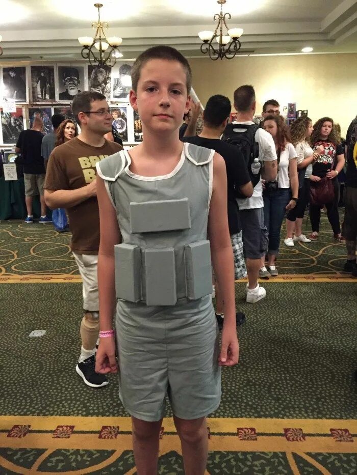 Punk eleven stranger things. костюм одиннадцать очень странные дела. одежда из осд. костюм очень странные дела.