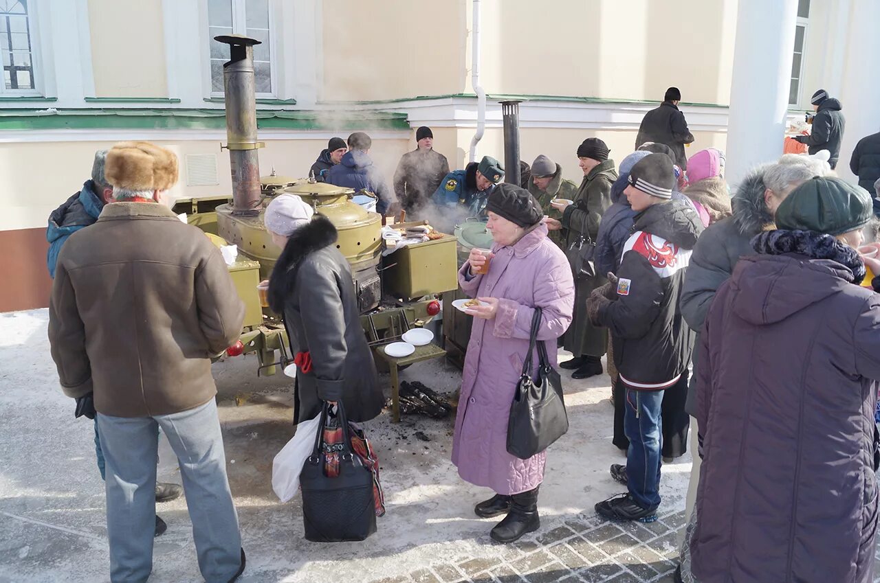 Погода в вольске на неделю саратовской области. Вольская неделя Вольск. Масленица в Вольске у собора. Погода в Вольске.