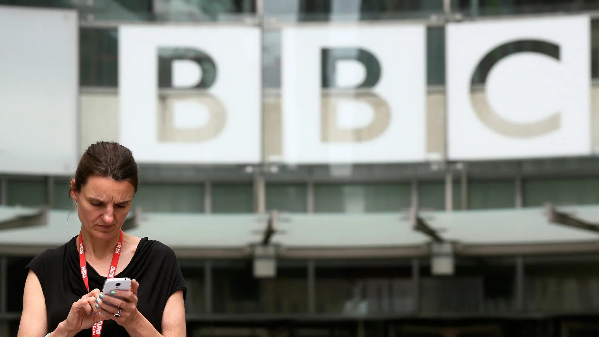 Bbc последнее. Би би си. bbc фото. bbc великобритании. bbc канал.