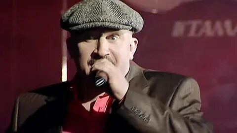 Песня гололед кто поет
