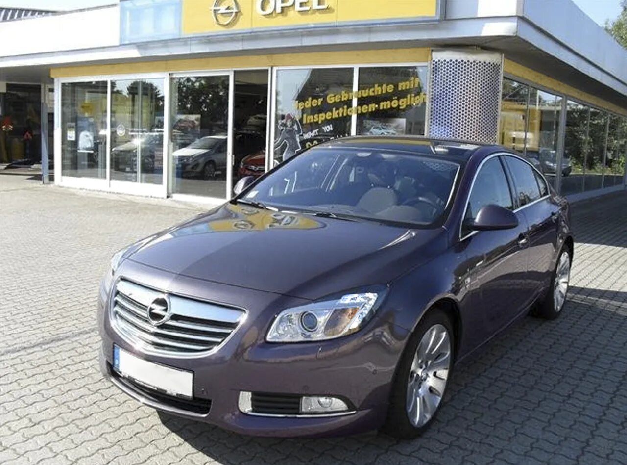 Opel insignia 2011. Опель Инсигния 2011г. Опель Инсигния 2011 года. Опель Инсигния турбо 2011.