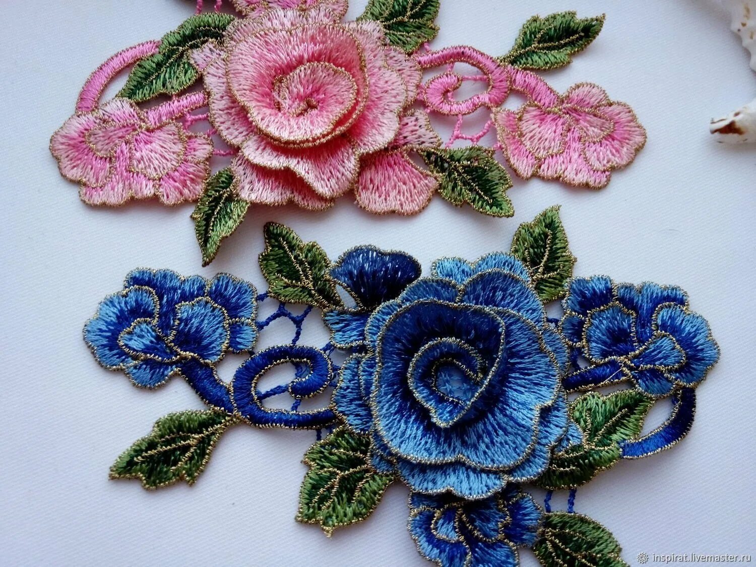вышивка цветов. объемная вышивка (stumpwork). бразильская вышивка клавдия сарро. объемная вышивка бразилия. вышитый объемный цветок.