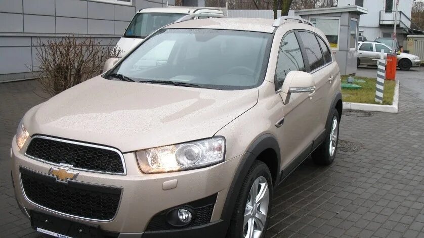 Купить шевроле каптива на авито. Шевроле Каптива с140. Chevrolet Captiva c140. Captiva c140 2.4. Chevrolet Captiva (c140) 2011-2016.