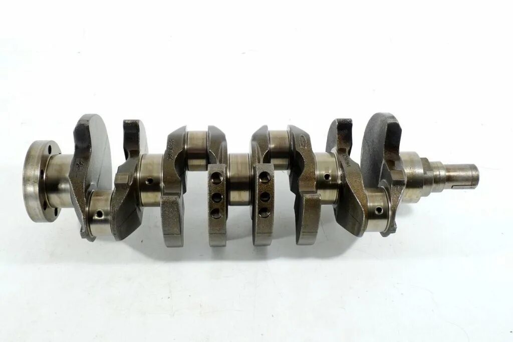 4 16v артикул. Коленвал 1. 8. Коленвал 1. Коленчатый вал форд мондео.