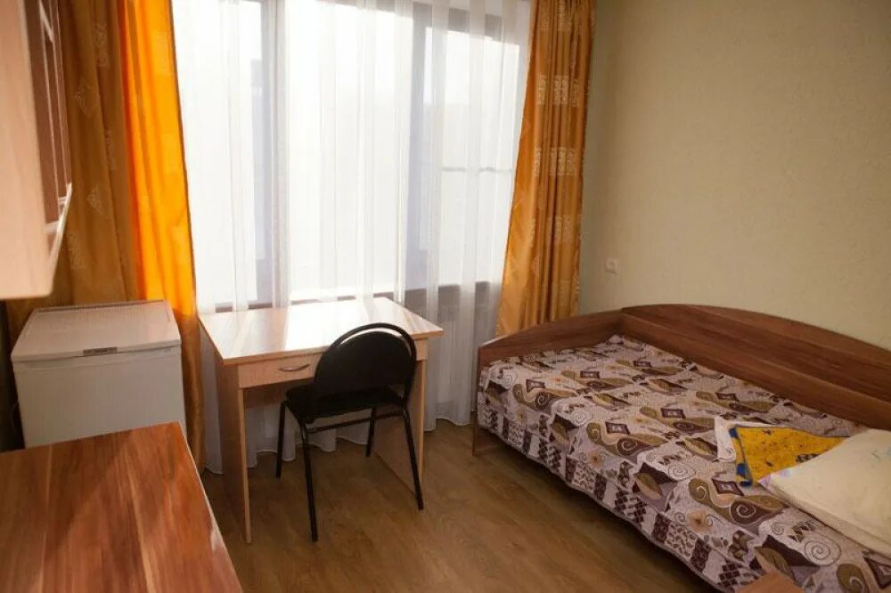 Гостиница кристалл богородицк. Гостиница кристалл богородицк. Гостиница кристалл богородицк. Отель кристалл богородицк тульской области. Гостиница кристалл богородицк.