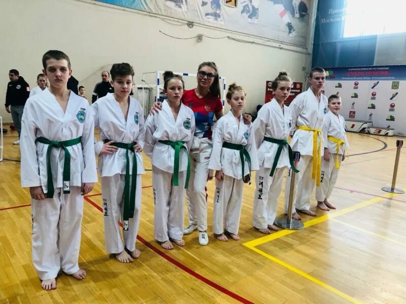 Конкурс московский соловей 2023. 1 мок дизайн костюма фото. 1 мок. Московские дебюты. Дессей натали ламмермур.